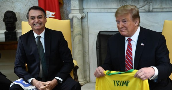 La Nación / “Espero que Trump gane”, dice Bolsonaro