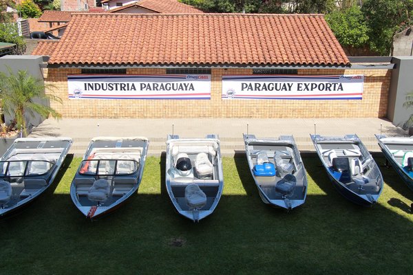 Por primera vez se exportan lanchas de aluminio a Uruguay - El Trueno