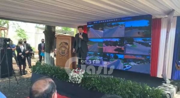 Ministro del Interior inaugura en Yby Yau videovigilancia del Sistema 911 y presentación del Grupo Lince.