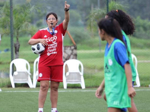 Convocadas de la Albirroja Femenina Sub 17 - APF