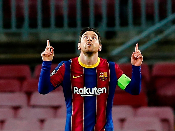 Barcelona sufre pero se mantiene invicto en el grupo G