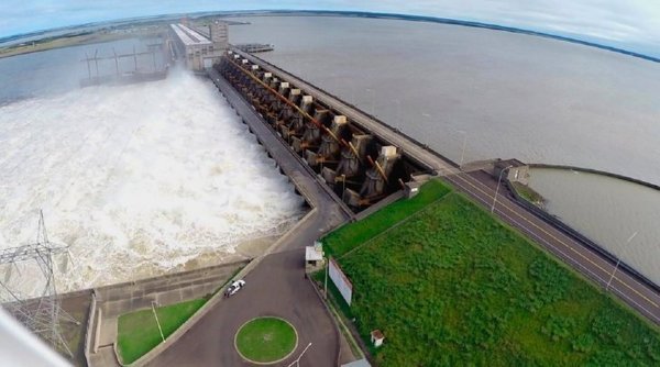 Ejecutivo promulga notas reversales de Yacyretá - ADN Paraguayo