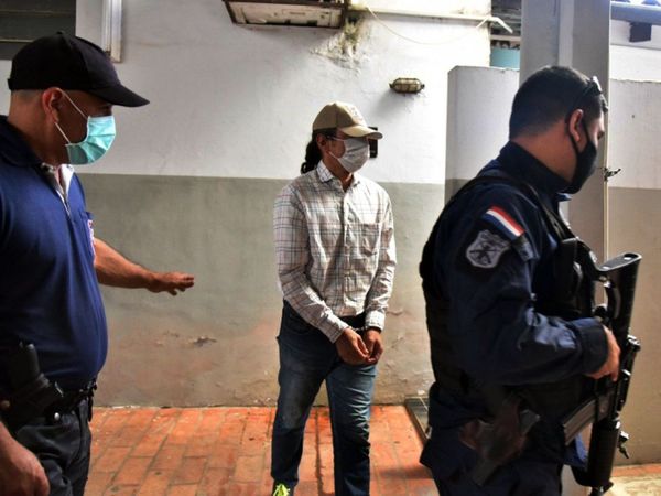 Alemán declara ante fiscal, pero se niega a someterse a pericias