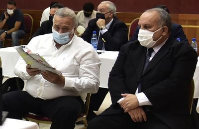 Tribunal ratifica legalidad del juicio oral por el caso “audios filtrados” - Nacionales - ABC Color
