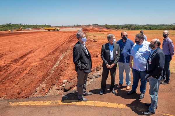 Itaipú INVIERTE US$ 200 millones en OBRA en FOZ y reactiva su ECONOMIA