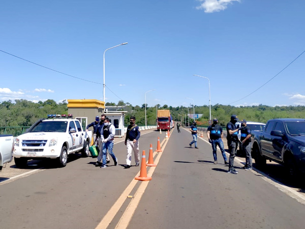 Extraditan desde la Argentina a dos paraguayos acusados de homicidio