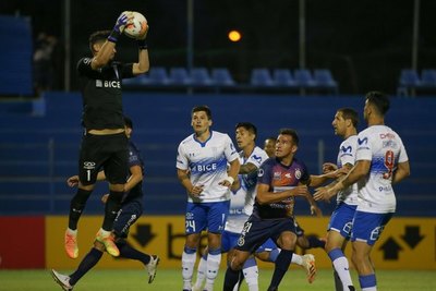 Sol de América va por imponerse en Chile