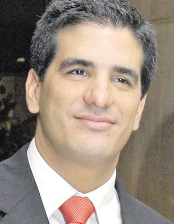 Fuego cruzado en pugna para elegir a representante abogadil en el Consejo