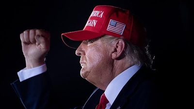 La campaña de Trump cuestionó los conteos de votos