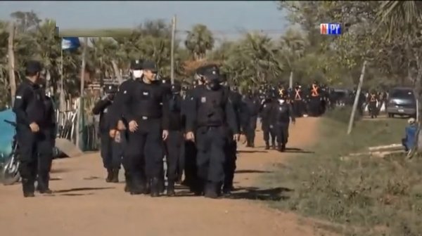 Desalojan a 250 familias de un predio en Limpio | Noticias Paraguay
