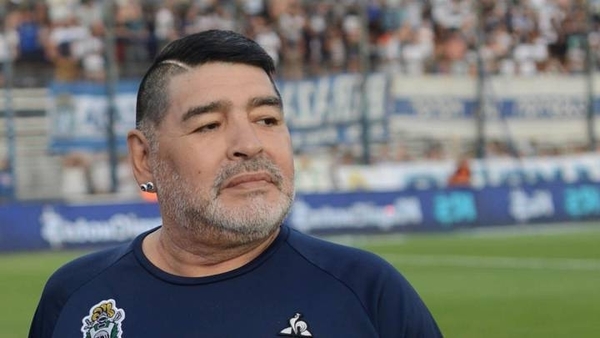 HOY / La recuperación de Maradona es "excelente"