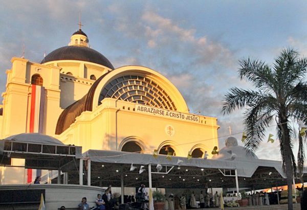Finalmente suspenden festividades presenciales en Caacupe - El Trueno