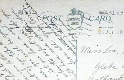 La misteriosa tarjeta postal que llegó 100 años después al buzón de una casa - SNT