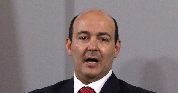 La Nación / ¿Dónde esta la fibra óptica?, pregunta Apuril a Peralta Vierci