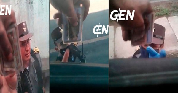 La Nación / Filman a inspectores de Patrulla Caminera recibiendo coimas