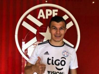 Bajas en el arco y es  citado Braian Samudio
