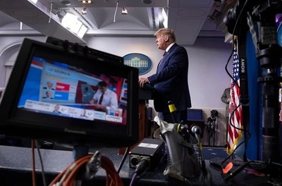 Cadenas de TV estadounidenses cortan conferencia de Trump, mientras denunciaba fraude en las elecciones - Megacadena — Últimas Noticias de Paraguay