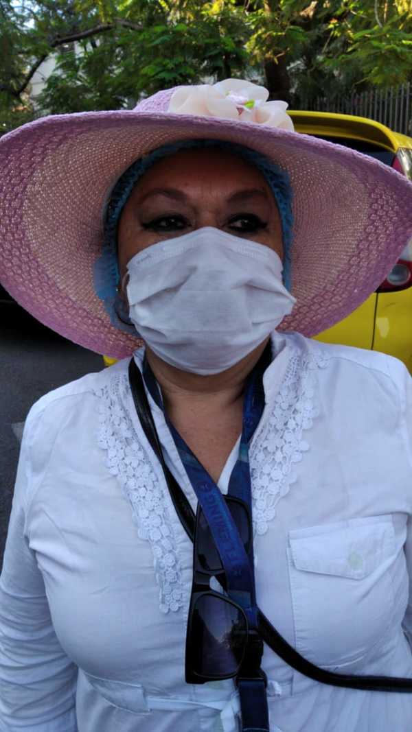 Trabajadores de Salud se manifiestan pidiendo el segundo pago de la bonificación por exposición al COVID » Ñanduti