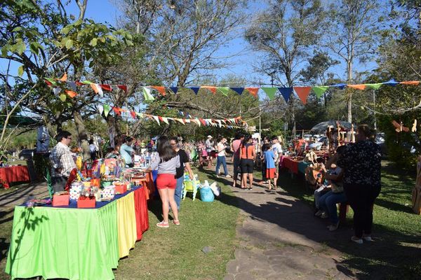 Feria y talleres de artesanía en Areguá - Nacionales - ABC Color