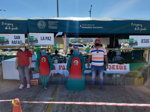 EXITOSA PARTICIPACIÓN DE PRODUCTORES DE LA PAZ EN FERIA AUTOMAG