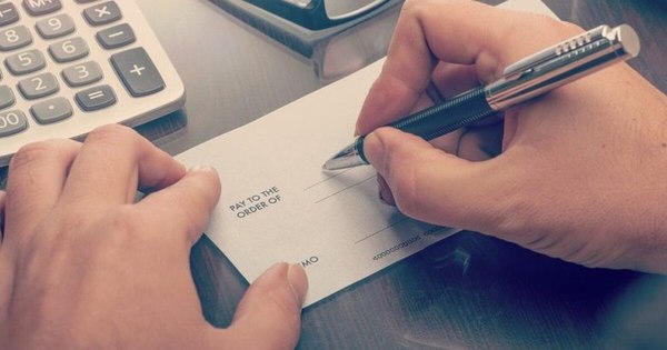 La Nación / Desconocimiento del cliente y escasa garantía, entre principales factores para no conceder créditos