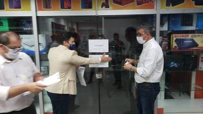 Presencia de guías de turismo no está autorizada en el microcentro de CDE