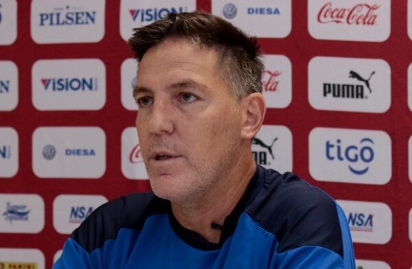 Berizzo convoca a cinco de Cerro y dos de Olimpia