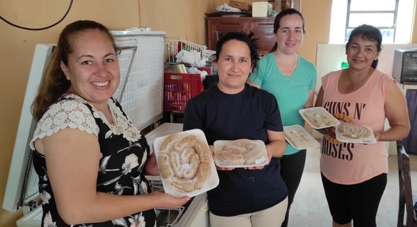 Yabebyry: Comité de Mujeres de Panchito López ofrece “Chorizo de Pescado” como opción a la pesca durante la veda » Ñanduti