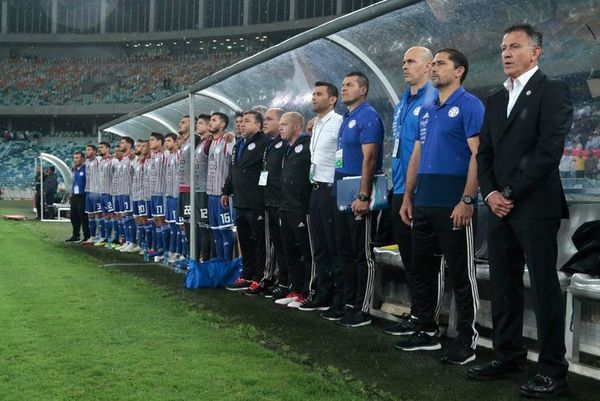 La última vez que fueron convocados tres arqueros locales - Fútbol - ABC Color