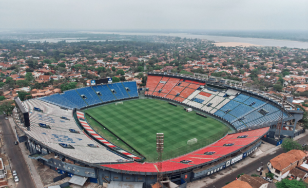 HOY / Olimpia pide jugar el clásico a principios de diciembre