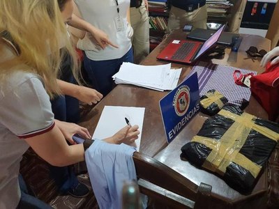 Crónica / Dos cayeron por caso de pornografía infantil