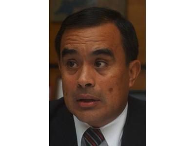 Dilatan audiencias de ex intendente Roberto Cárdenas