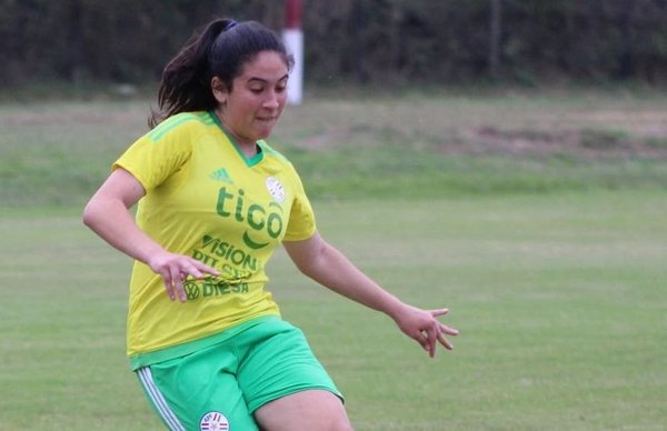 Orgullo de la familia: Deisy Ojeda jugará en el fútbol europeo