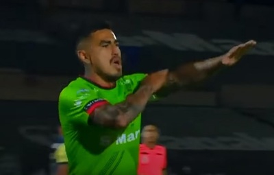 "Motochorro" Lezcano marca en duelo de paraguayos