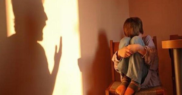 La Nación / Madre fue imputada por maltratar físicamente a su hijo de 7 años