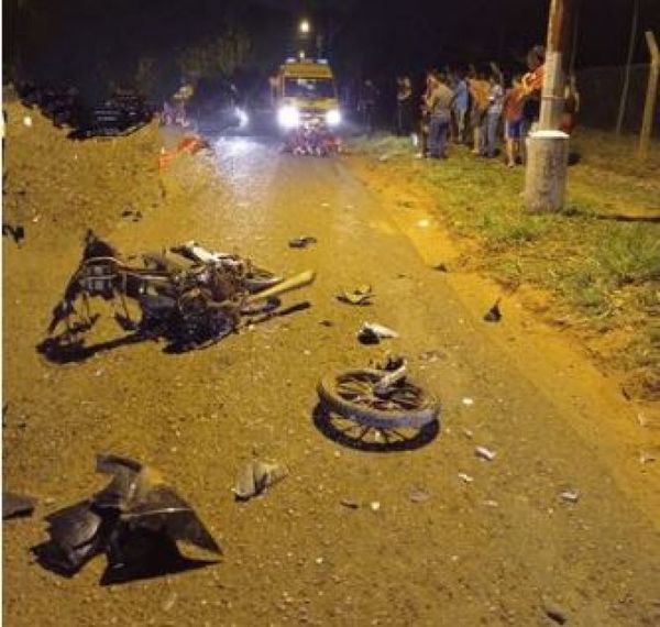 Tres muertos en Central: dos motociclistas y un anciano que murió calcinado