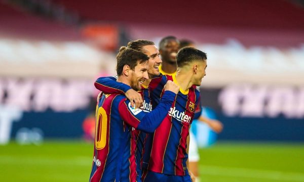 Tony Sanabria convierte en la derrota de Betis ante Barcelona