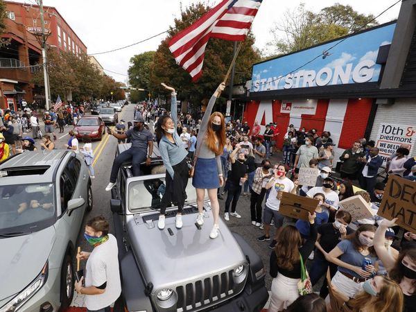 Multitudes celebran en EEUU la victoria de Joe Biden