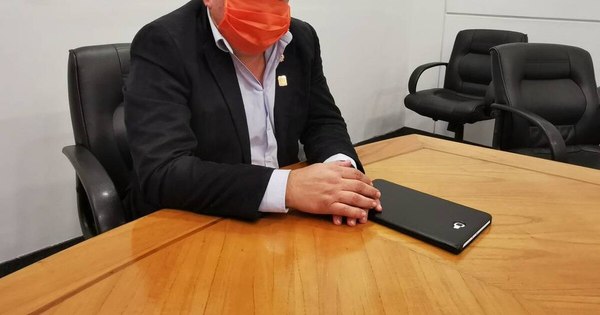 La Nación / Intendente niega pico en Itapúa