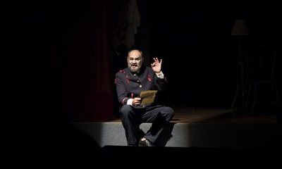 Teatro: «El sonámbulo». Discursos y paradojas