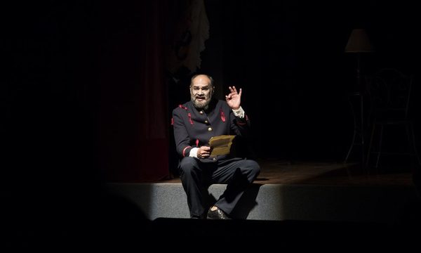 Teatro: «El sonámbulo». Discursos y paradojas