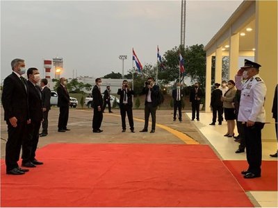 Mario Abdo viajó a Bolivia para la asunción de Luis Arce como Presidente
