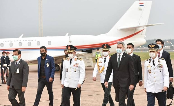 HOY / Abdo viaja para la ceremonia de asunción al mando del nuevo presidente de Bolivia