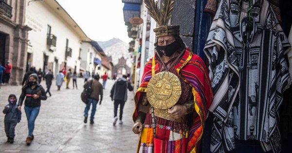 La Nación / Cusco comienza a revivir con la reapertura de Machu Picchu