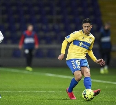 HOY / Blas Riveros festeja su primer gol en Dinamarca