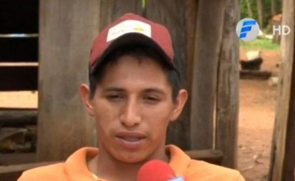 Adelio Mendoza pide un trabajo para estudiar y lamenta no recibir ayuda
