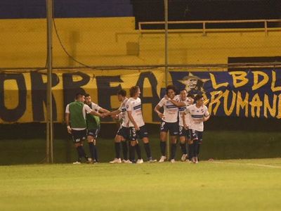 Nacional remonta y vence de visita a Luqueño