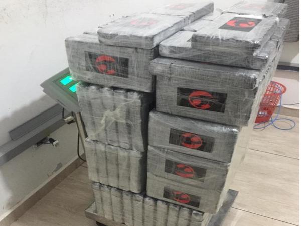 Requisan 132 kilos de cocaína en un puerto clandestino - Noticde.com