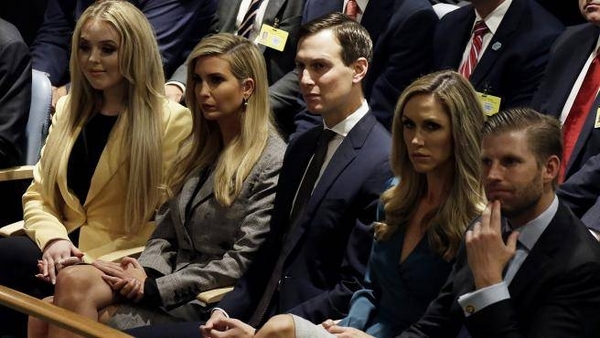 HOY / El entorno de Trump dividido sobre aceptación de la derrota