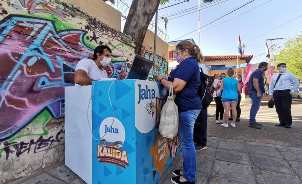 HOY / Billetaje electrónico: transportistas lamentan retroceso y avizoran nuevo fracaso